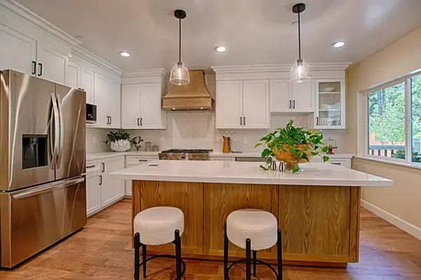 Boulder Creek, CA 95006,341 Lake DR