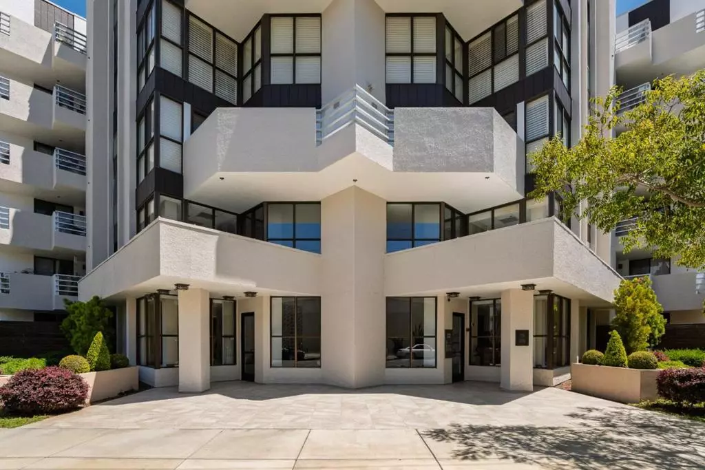 Burlingame, CA 94010,110 Park RD #202