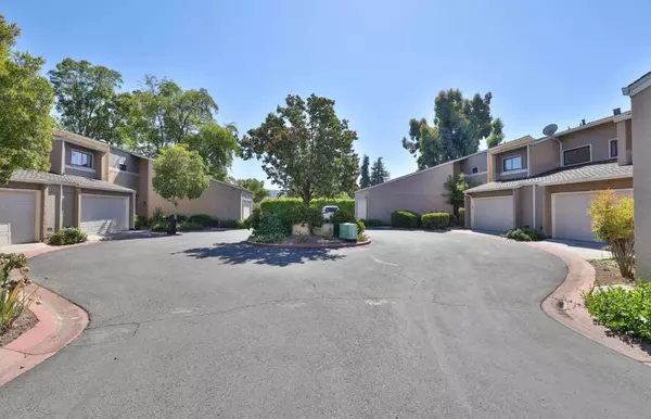 San Jose, CA 95120,6628 Wildwood CT