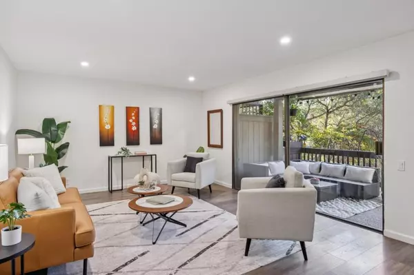 San Carlos, CA 94070,3350 La Mesa DR #4