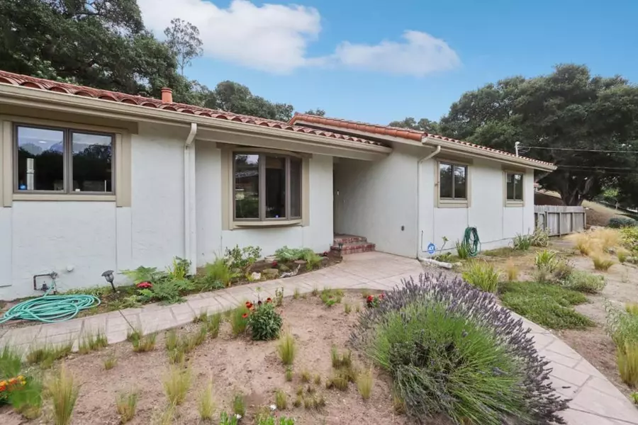 17848 Berta Canyon RD, Salinas, CA 93907