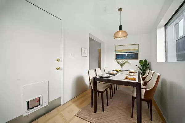 Oakland, CA 94607,943 26th ST
