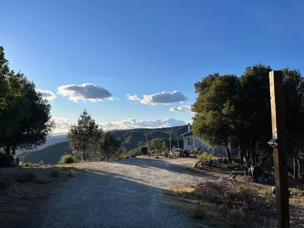 Watsonville, CA 95076,580 Russell Ridge