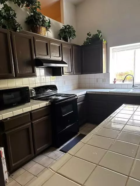 Los Banos, CA 93635,355 Chestnut ST