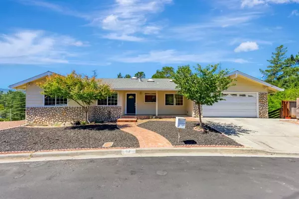 Orinda, CA 94563,17 Muth DR