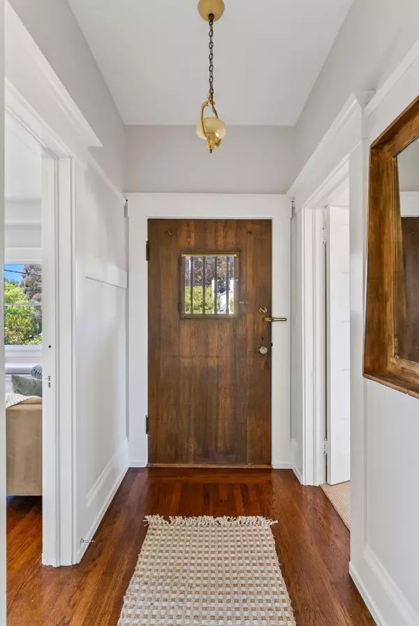 Santa Cruz, CA 95060,331 Van Ness AVE