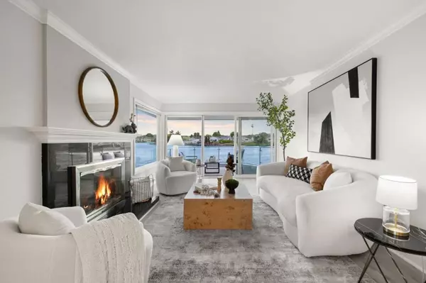 San Mateo, CA 94404,464 Fathom DR