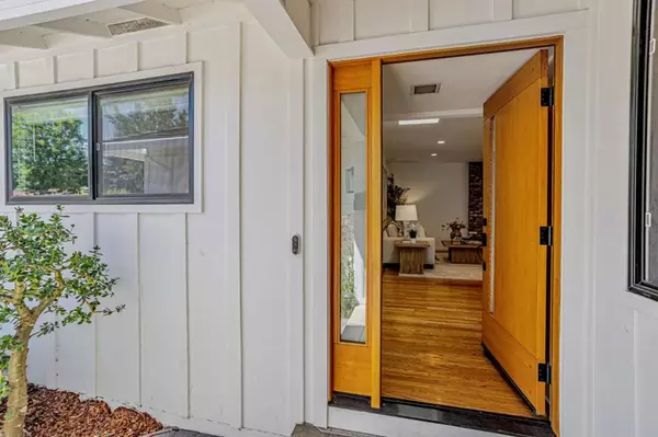 Sunnyvale, CA 94087,1425 Franchere PL