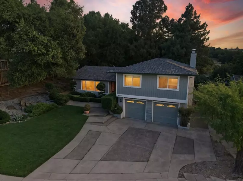 5529 Feather CT, Castro Valley, CA 94552