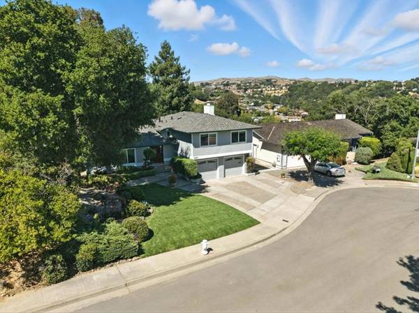 5529 Feather CT, Castro Valley, CA 94552