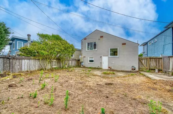 Daly City, CA 94015,396 Northgate AVE