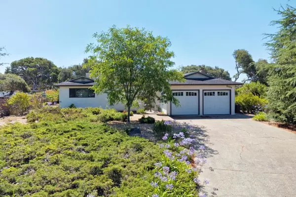 9495 S Century Oak RD,  Salinas,  CA 93907