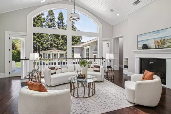 Los Altos, CA 94022,667 Jay ST