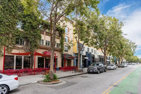 Santa Cruz, CA 95060,1114 Pacific AVE