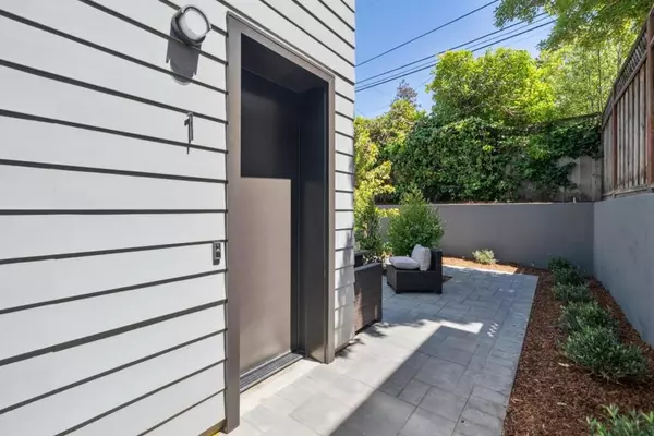 Burlingame, CA 94010,1433 Floribunda AVE #1