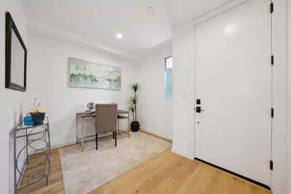 Burlingame, CA 94010,1433 Floribunda AVE #2