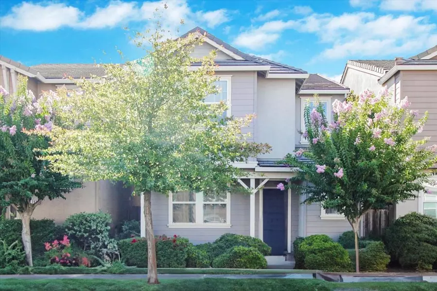 3927 Streamline ST, Sacramento, CA 95834