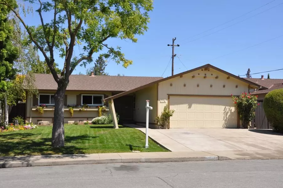 774 San Lucas AVE, Mountain View, CA 94043