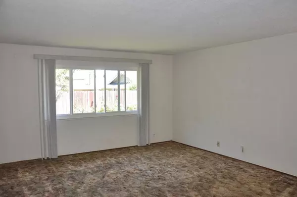 Mountain View, CA 94043,774 San Lucas AVE