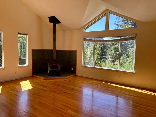 Los Gatos, CA 95033,25060 Soquel San Jose RD