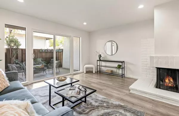 Cupertino, CA 95014,10359 Mary AVE