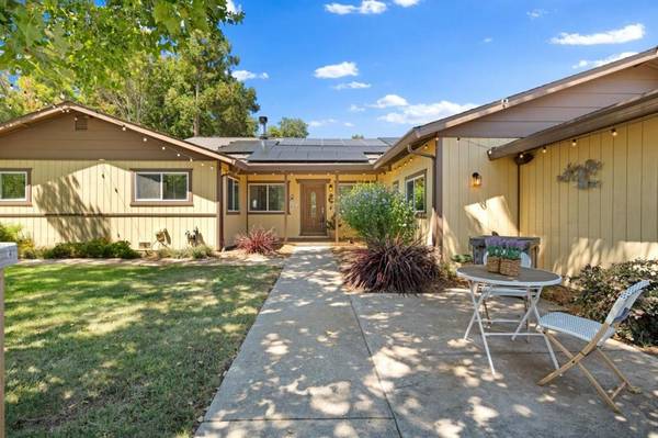 Gilroy, CA 95020,9430 Burchell RD