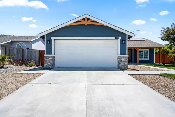 Hollister, CA 95023,2399 Paradise DR