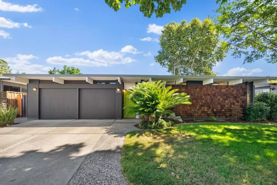 2326 Fairglen DR, San Jose, CA 95125