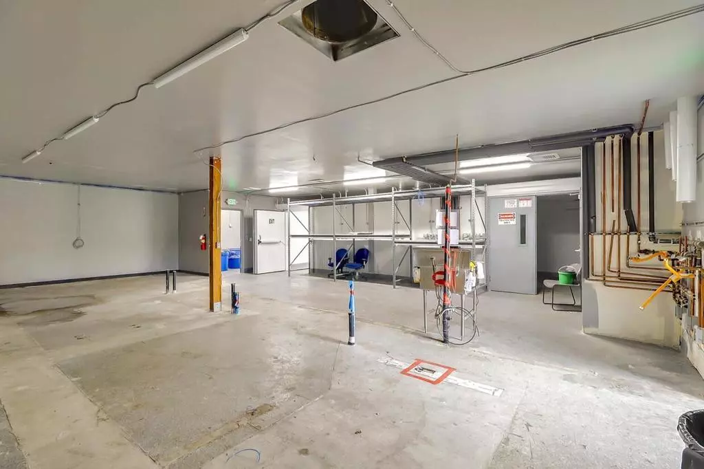 Oakland, CA 94601,1025 44th AVE