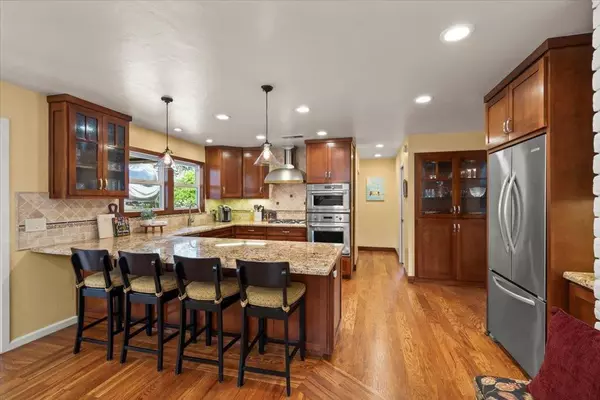 Morgan Hill, CA 95037,17441 Blue Jay DR