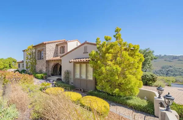 Monterey, CA 93940,407 Mirador CT