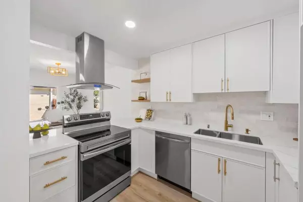 San Jose, CA 95131,2044 Voss Park LN