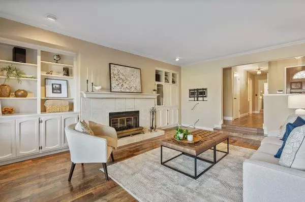 Hollister, CA 95023,756 Duffin DR