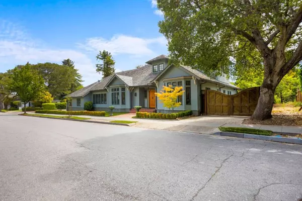1901 Carmelita AVE, Burlingame, CA 94010