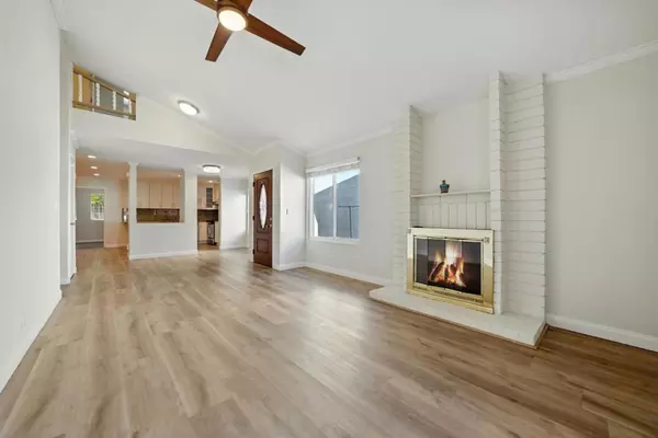 San Jose, CA 95121,2114 Bennighof CT