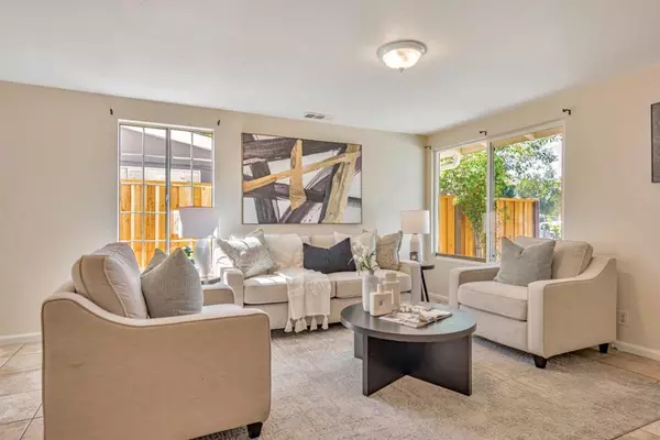 San Jose, CA 95122,1462 Cathay DR
