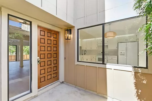 San Carlos, CA 94070,10 Azalea LN