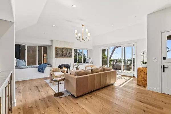 Carmel, CA 93923,2 SE San Antonio AVE
