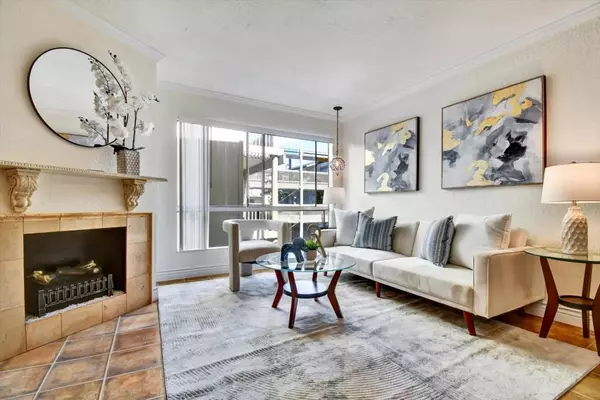 Daly City, CA 94015,395 Imperial WAY #230