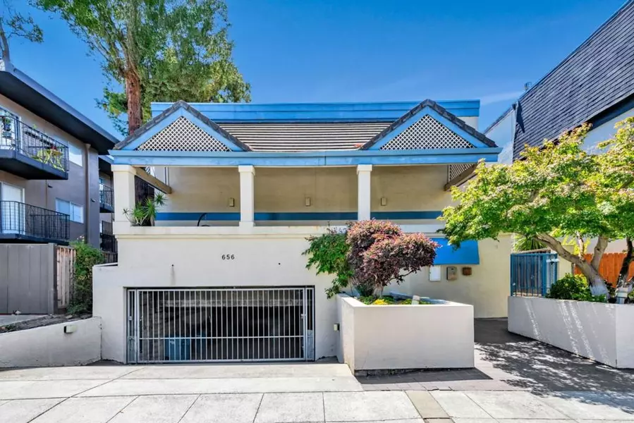656 Cedar ST #3, San Carlos, CA 94070
