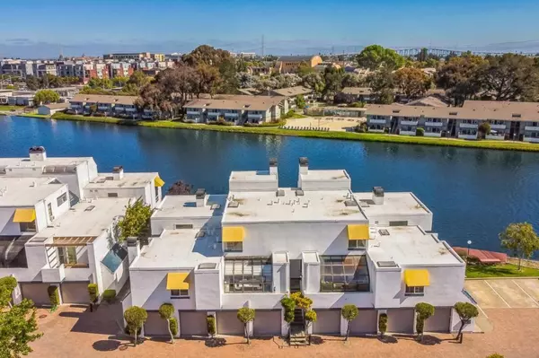 1029 Lido LN, Foster City, CA 94404