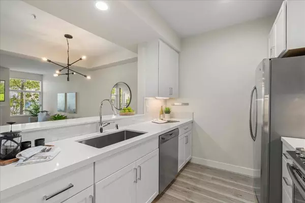 San Mateo, CA 94403,1951 Ofarrell ST #203