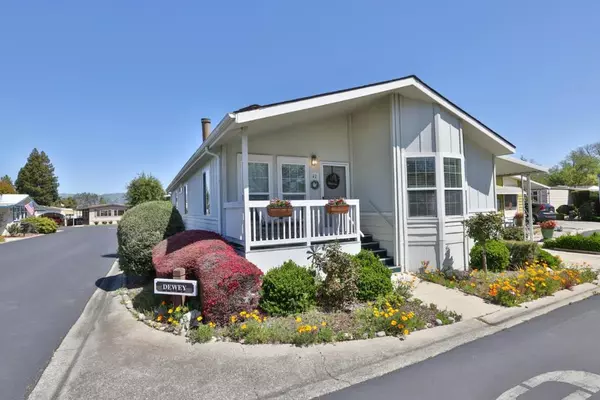 42 Dewey, Morgan Hill, CA 95037