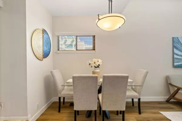 Mountain View, CA 94043,1993 Plymouth ST #11