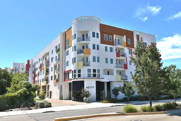 Fremont, CA 94539,42111 Osgood RD #206