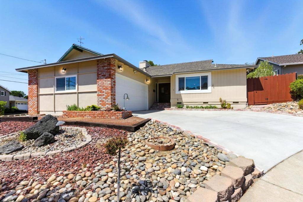 Belmont, CA 94002,1 Dionne CT