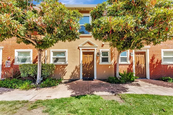 865 Carlisle WAY #103, Sunnyvale, CA 94087