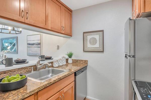 San Bruno, CA 94066,8150 Shelter Creek LN