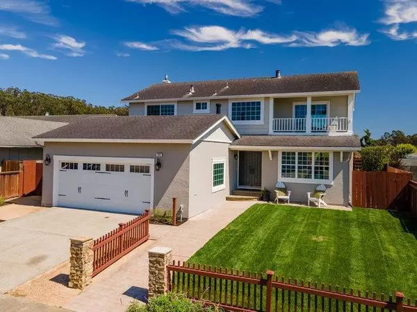 340 Shelter Cove DR, El Granada, CA 94018