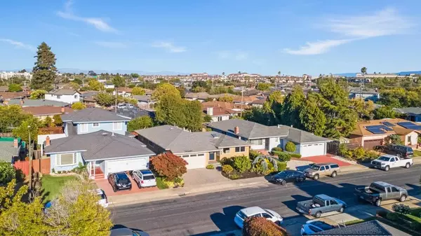 San Mateo, CA 94403,2075 Sullivan ST